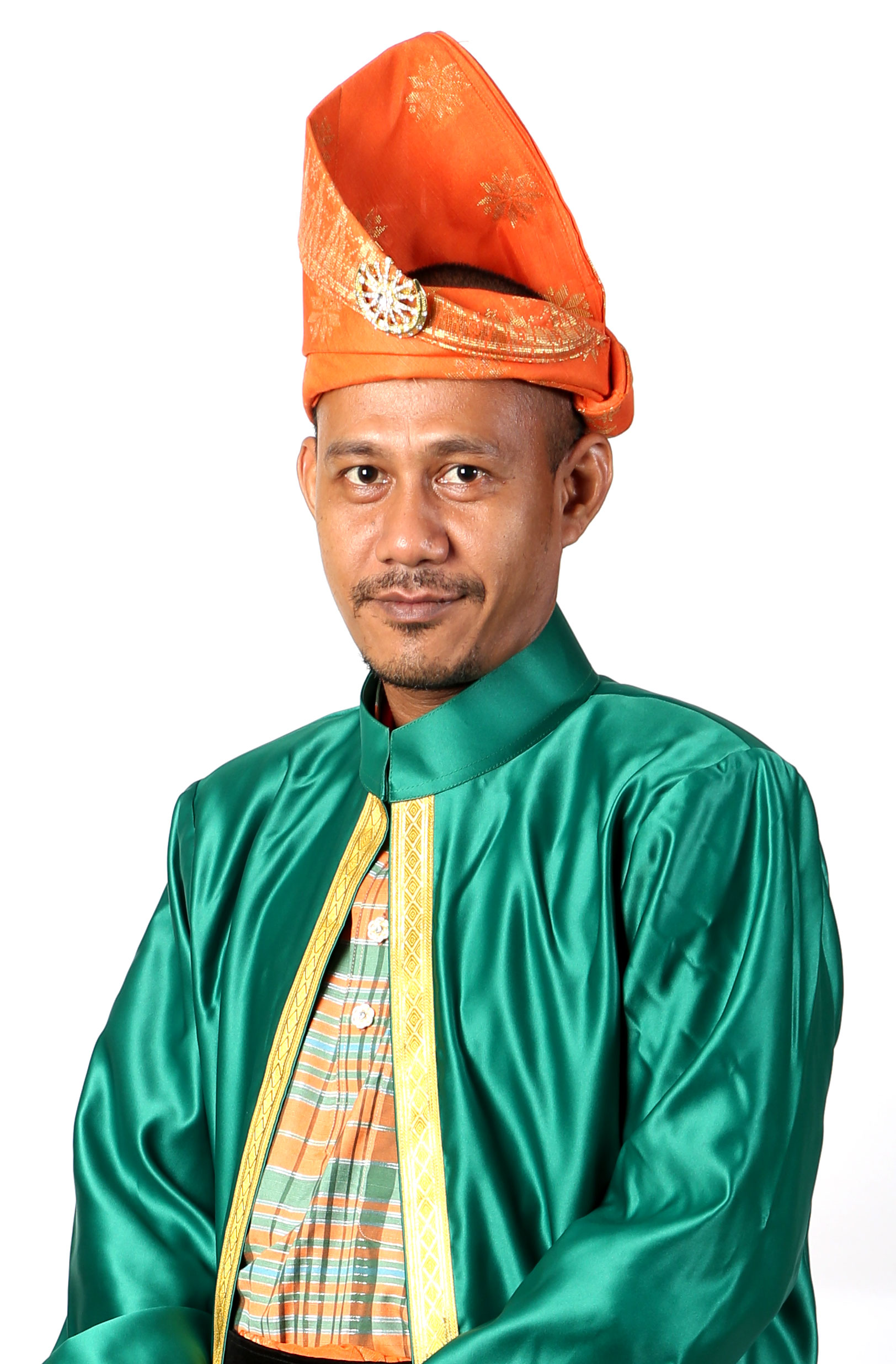 MOHAMAD FADZIL BIN YAACOB